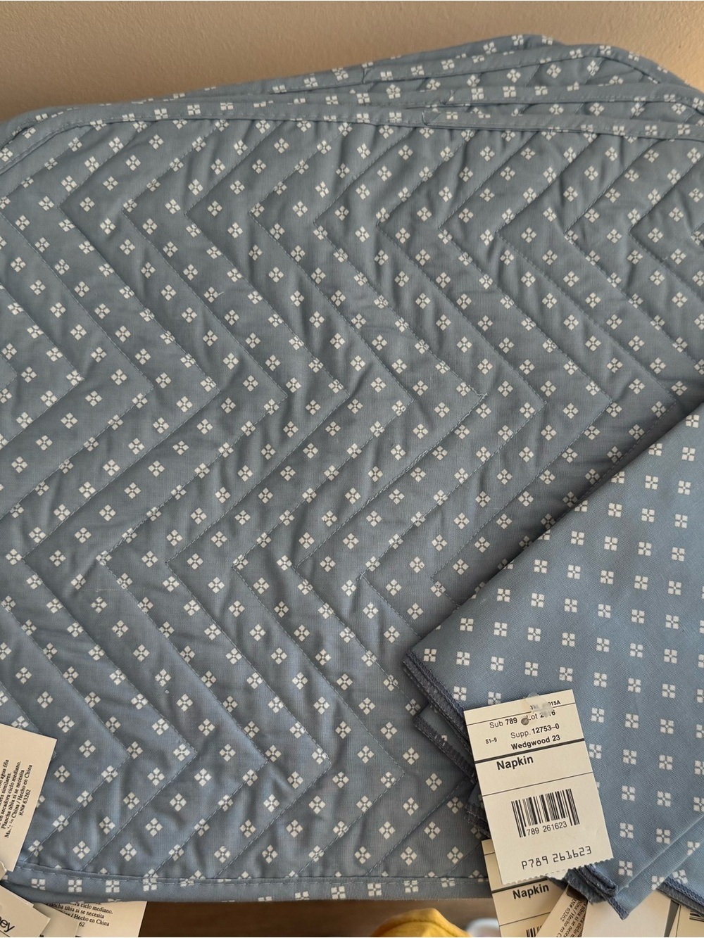 Wedgwood Blue Quilted Placemats and matching napkins - set of 4 NWT